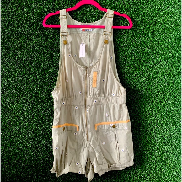 Anthropologie Pilcro Floral Embroidered Overall Shorts - Picture 5 of 12